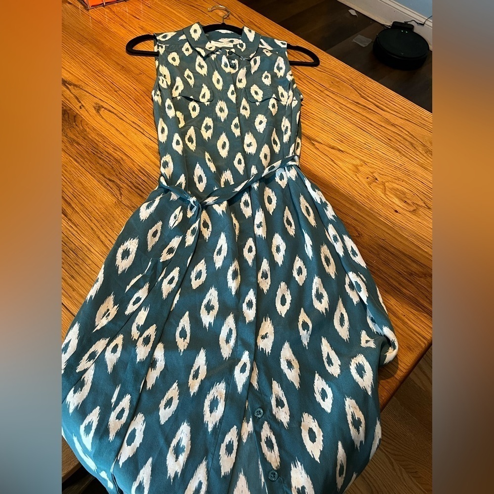 Equipment Silk Blue and White Halter Midi/Maxi Sundress Size Small - Picture 2 of 10